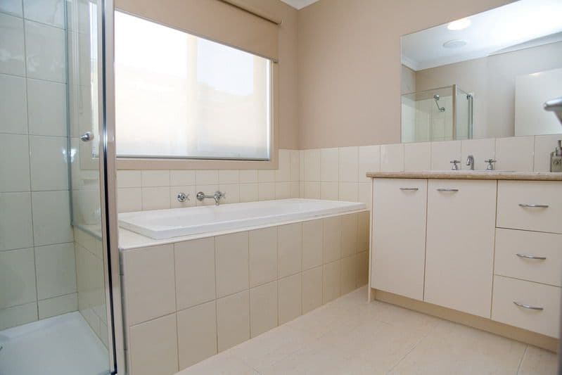 27 Woodridge Crescent, Doreen VIC 3754, Doreen - Thumbnail 3