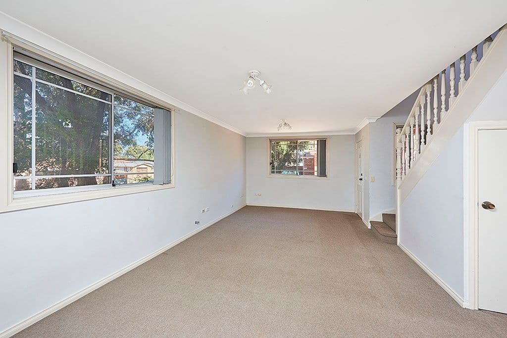 2 Elizabeth Street, Guildford - Thumbnail 3