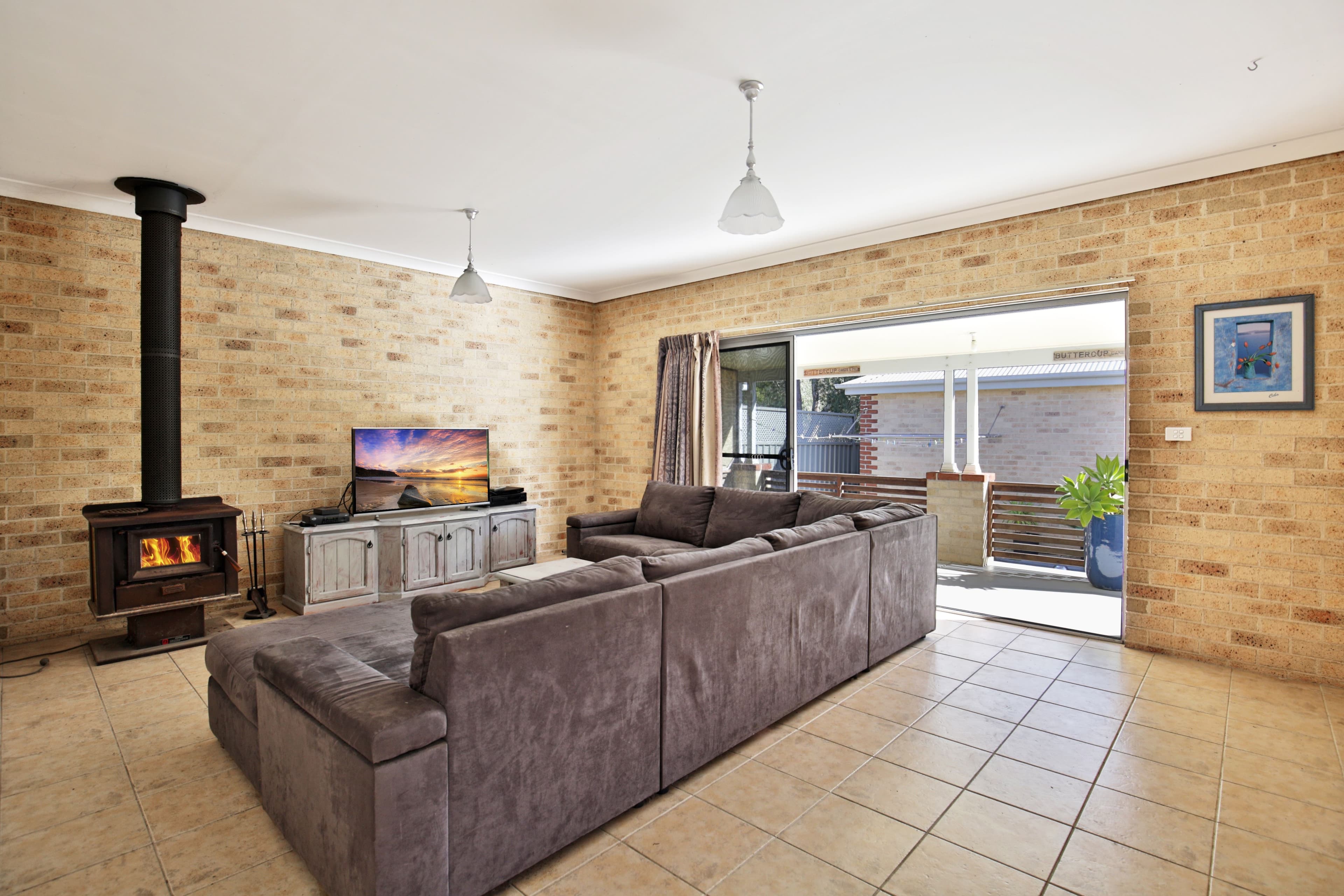 143 Prince Edward Avenue, Culburra Beach - Thumbnail 2