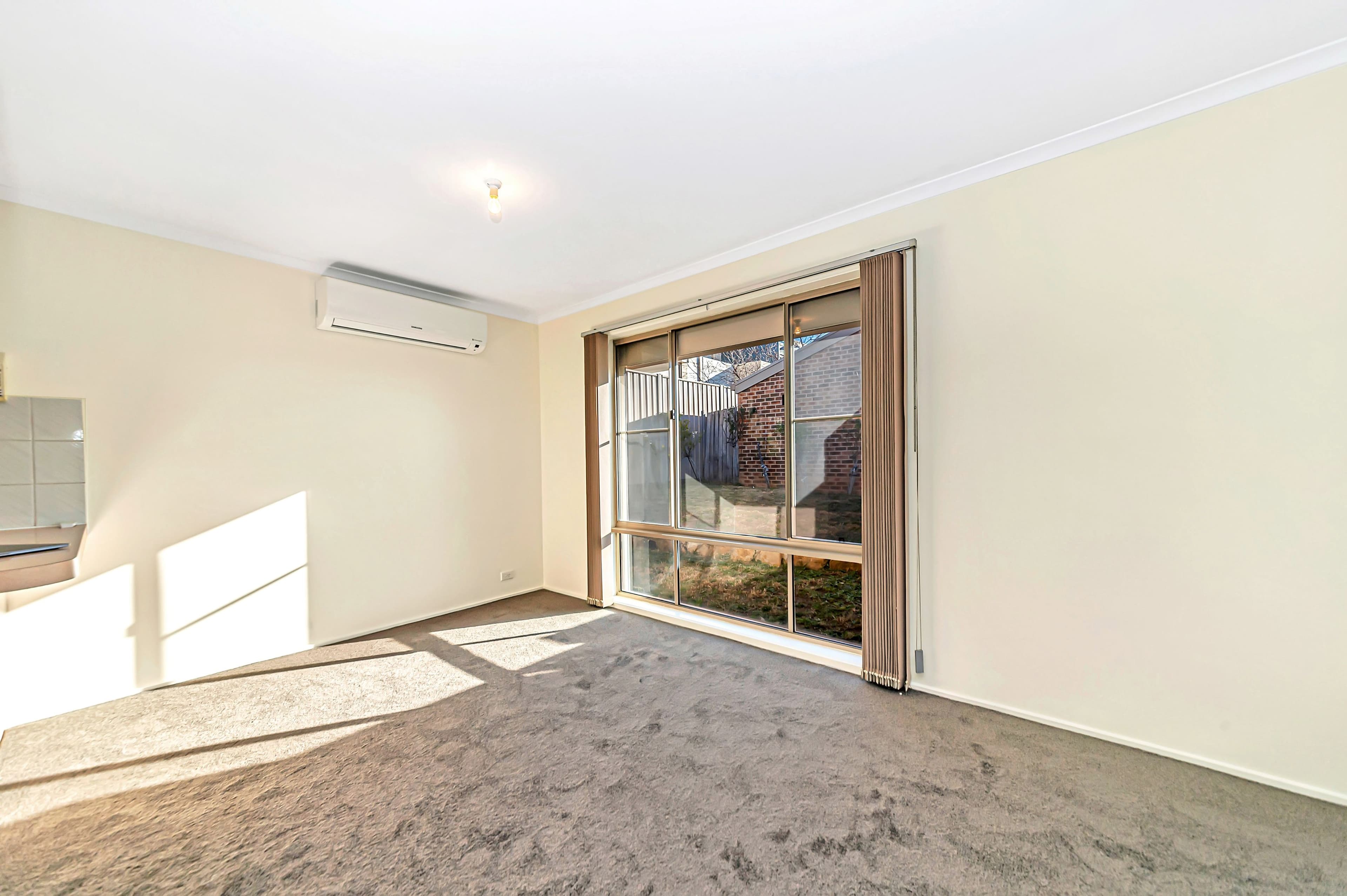 37 Derrima Road, Queanbeyan NSW 2620, Queanbeyan - Thumbnail 4