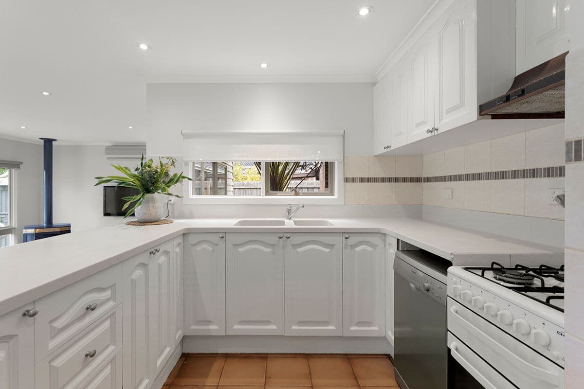 36 Calembeena Avenue, Hughesdale VIC 3166, Hughesdale - Thumbnail 5