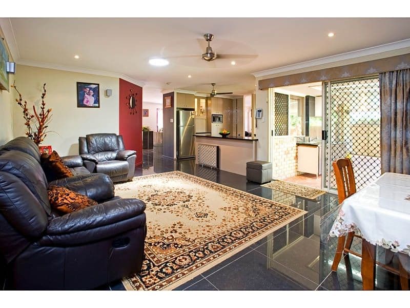 8 Beaumont Street, CARINA HEIGHTS QLD 4152, Carina Heights - Thumbnail 4