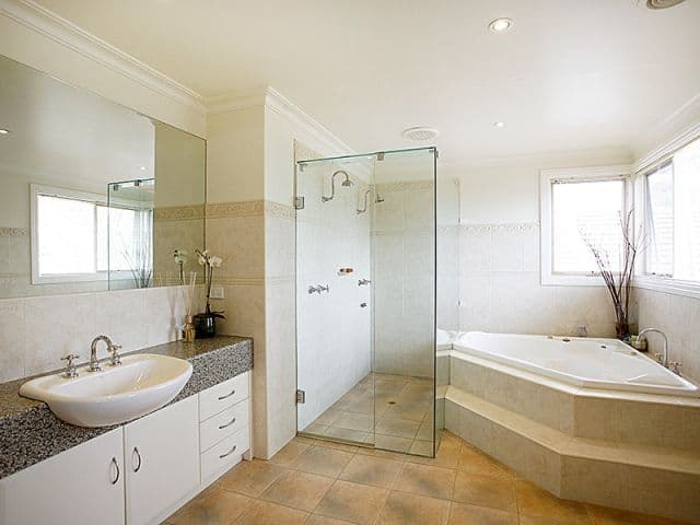 10   Foch Street, BOX HILL SOUTH VIC 3128, Box Hill South - Thumbnail 7