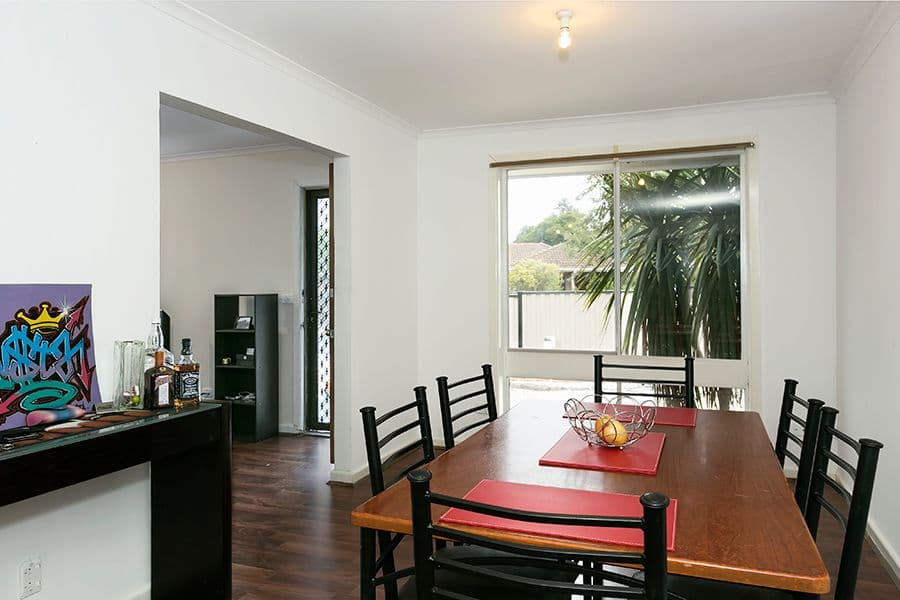 5 Churchill Way, MELTON WEST VIC 3337, Melton West - Thumbnail 3