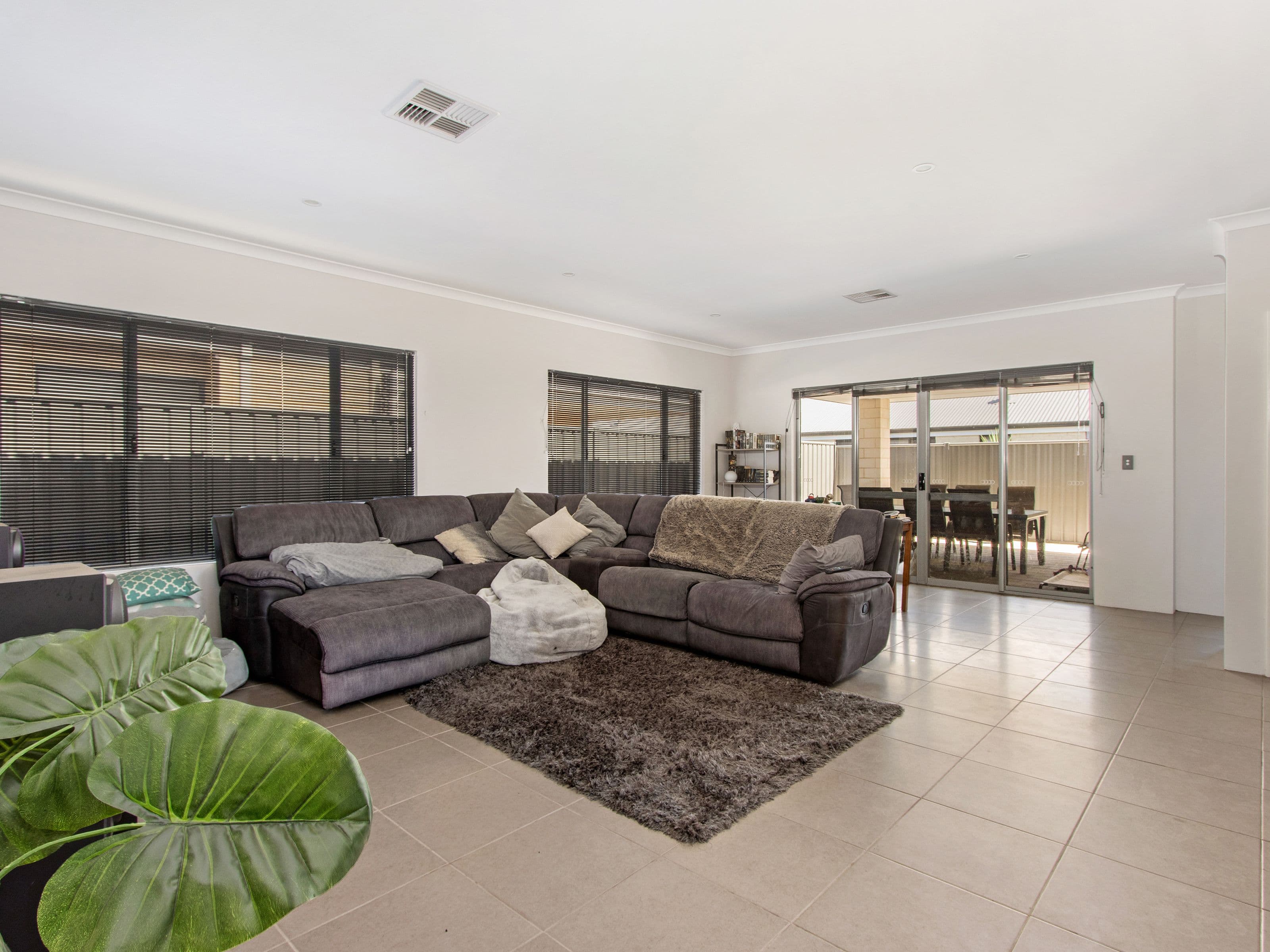 2 Nadine Promenade, Baldivis WA 6171, Baldivis - Thumbnail 5