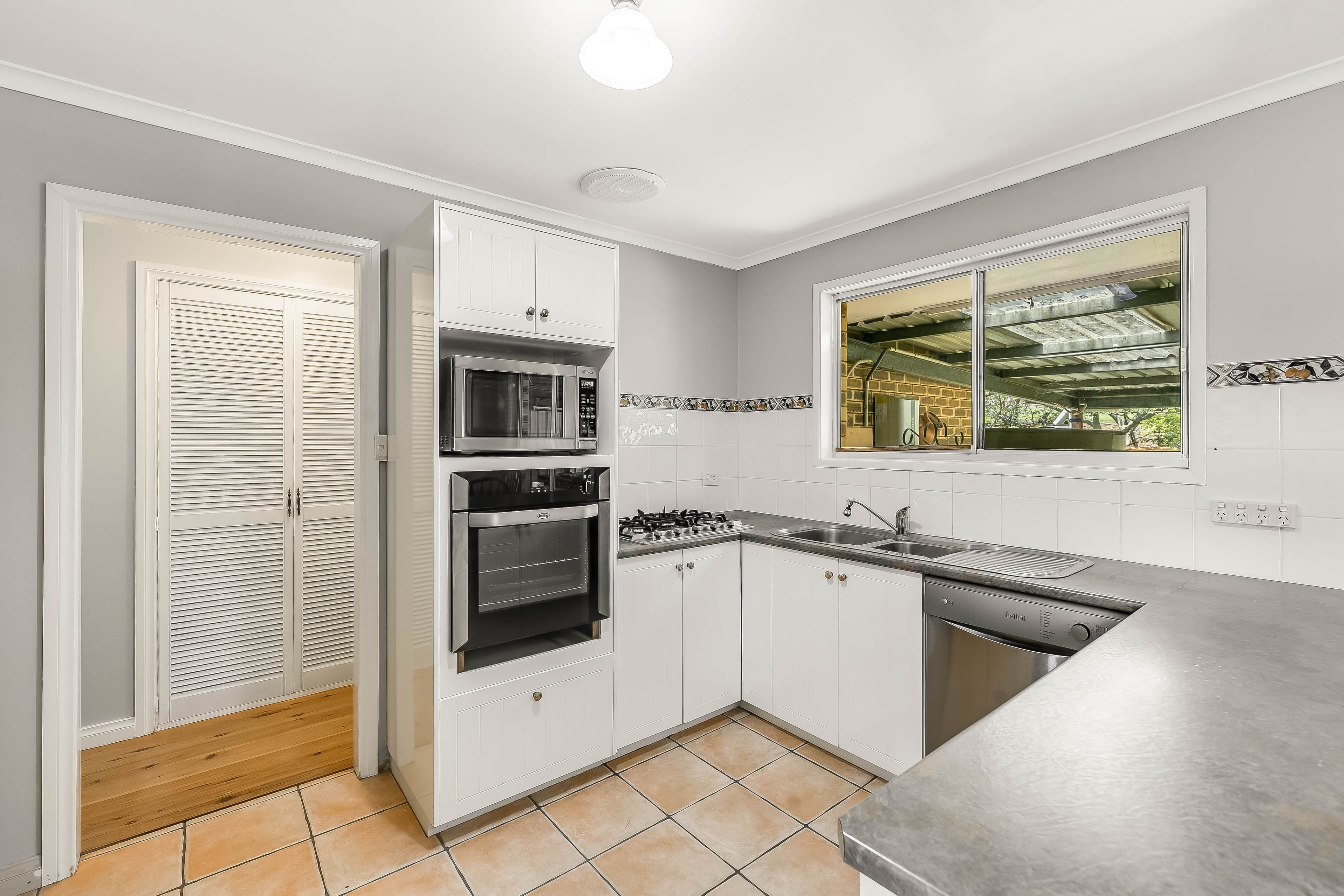 26 Panorama Drive, Glenvale QLD 4350, Glenvale - Thumbnail 4