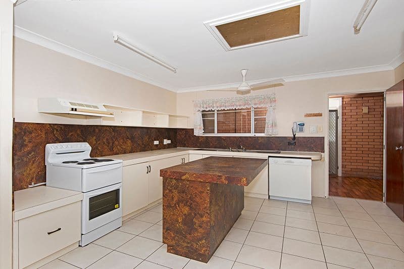 13 Farrell Street, Kirwan QLD 4817, Kirwan - Thumbnail 3