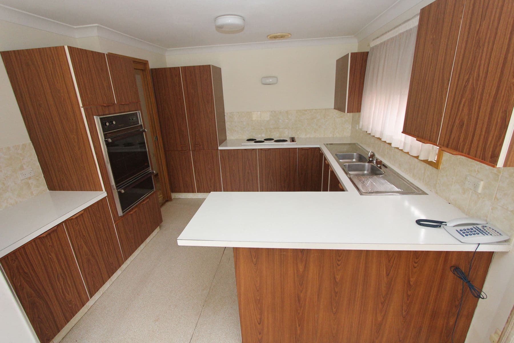 17 Berry Avenue, Green Point NSW 2251, Green Point - Thumbnail 6