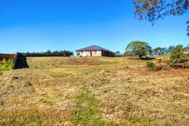 9 GREENVIEW Court, KARALEE QLD 4306, Karalee - Thumbnail 3