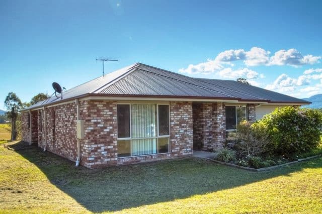 9 GREENVIEW Court, KARALEE QLD 4306, Karalee - Thumbnail 4