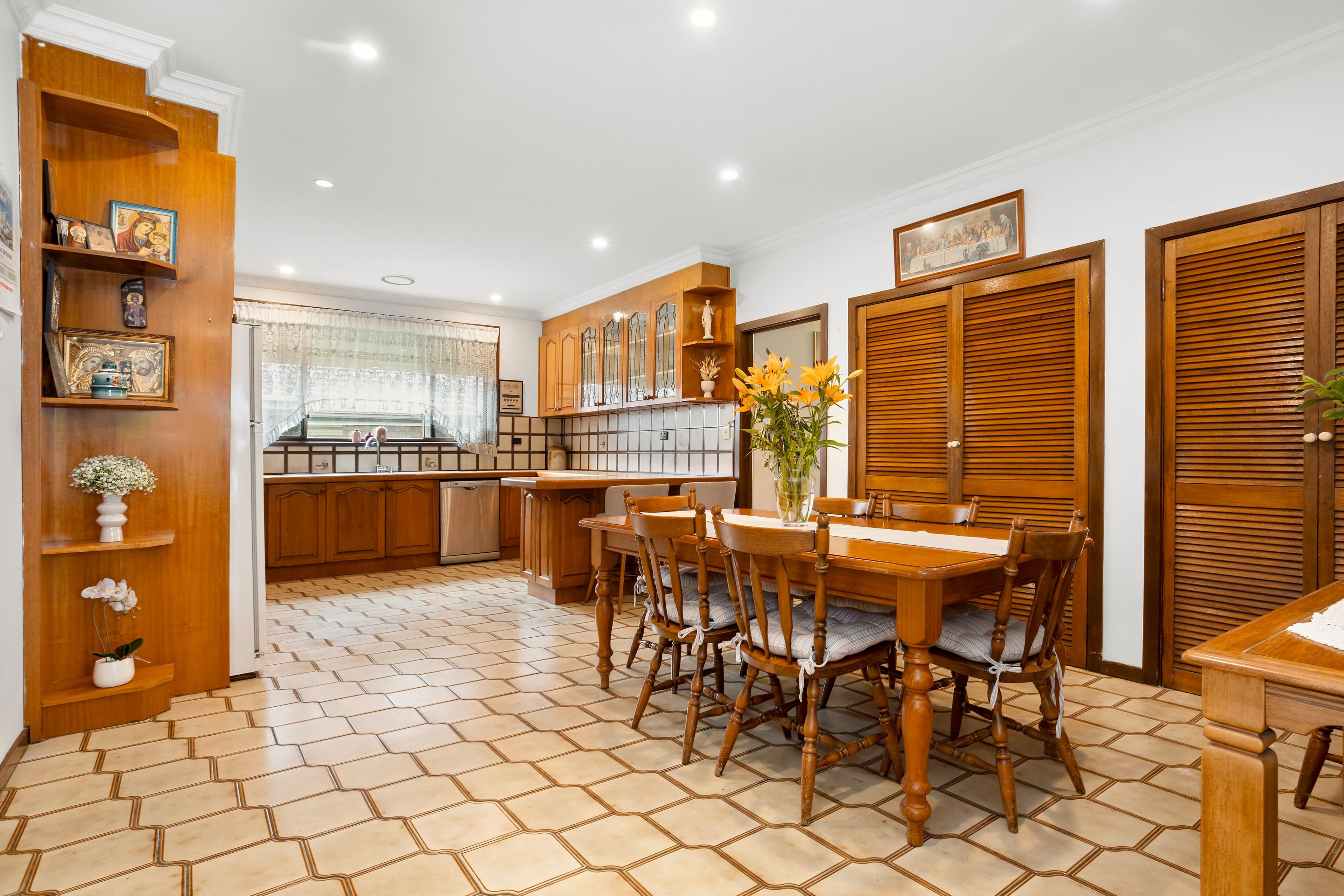 28 Oakpark Drive, Chadstone VIC 3148, Chadstone - Thumbnail 8