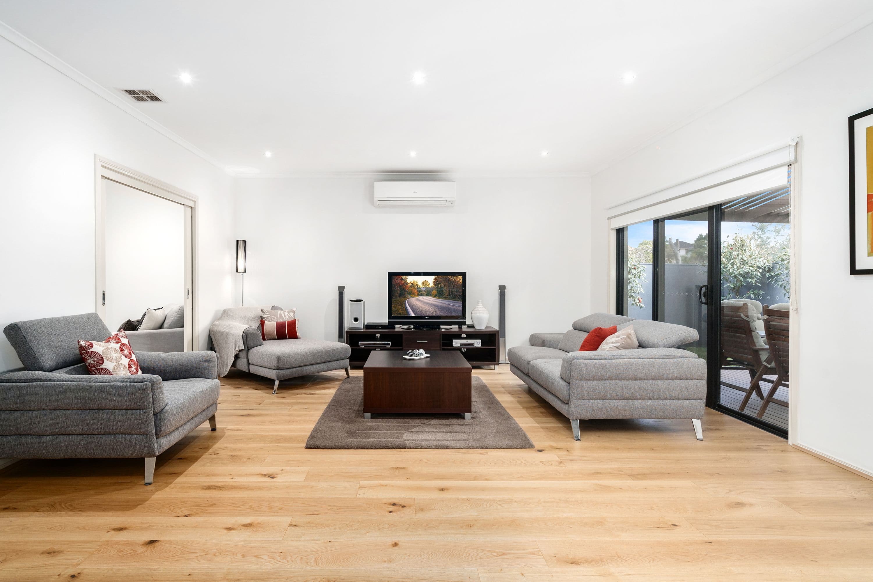 9 Refuge Close, Doncaster East VIC 3109, Doncaster East - Thumbnail 4