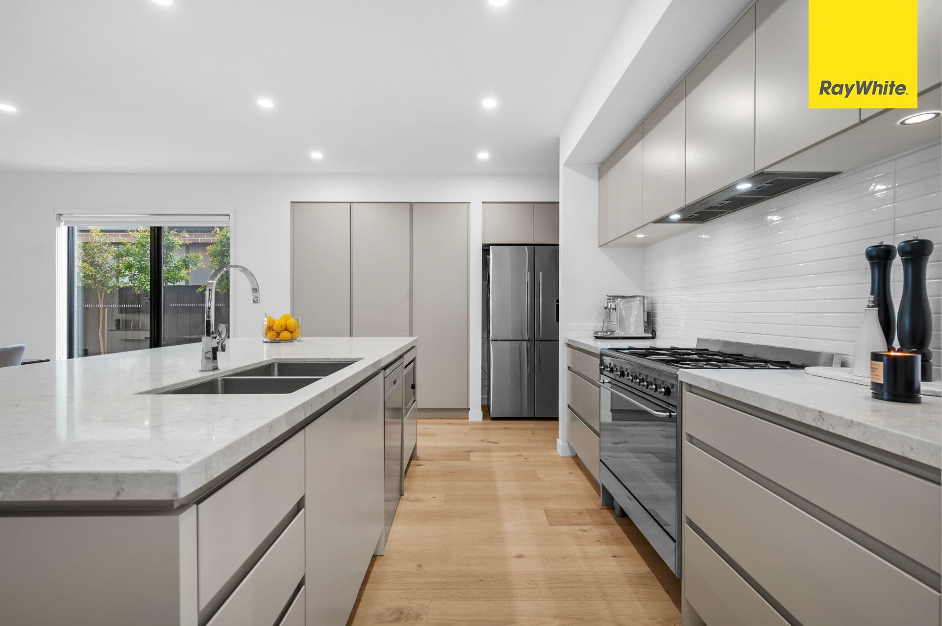 258 Frontier Avenue, AINTREE VIC 3336, Aintree - Thumbnail 4