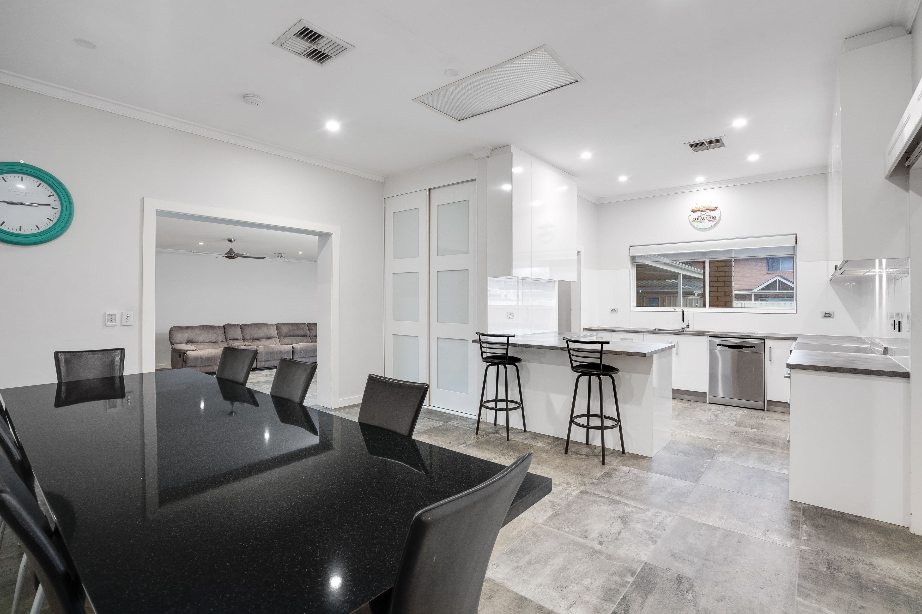 12 Dobson Drive, Pooraka SA 5095, Pooraka - Thumbnail 4