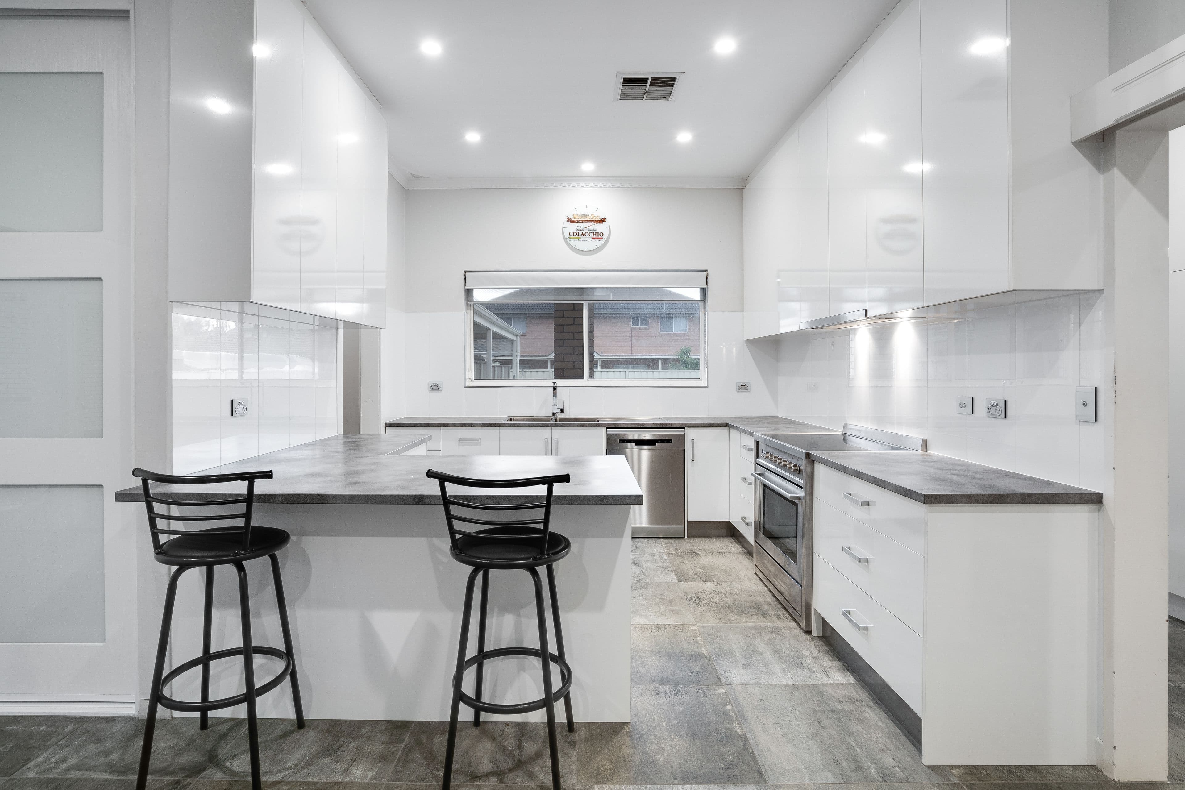12 Dobson Drive, Pooraka SA 5095, Pooraka - Thumbnail 5