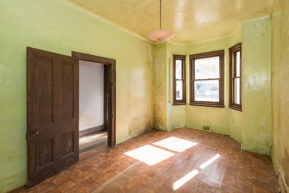 32 Edward Street, Summer Hill - Thumbnail 3