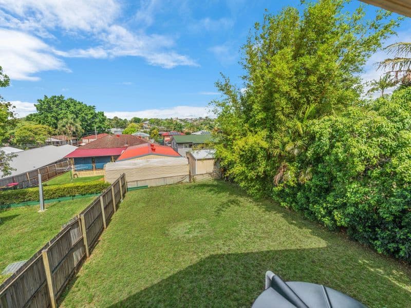 36 Bulgin Avenue, Wynnum West QLD 4178, Wynnum West - Thumbnail 2
