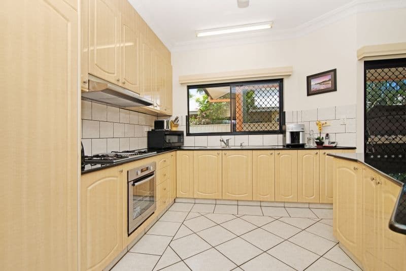 8 Athanasiou Road, COCONUT GROVE NT 0810, Coconut Grove - Thumbnail 2