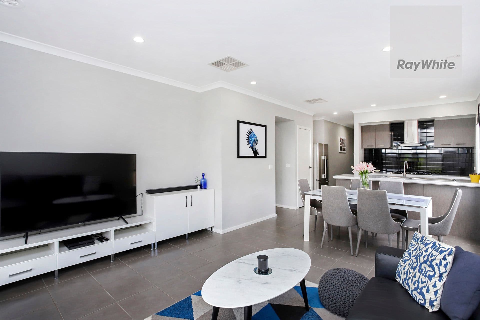 6 Silverwood Drive, Greenvale VIC 3059, Greenvale - Thumbnail 8