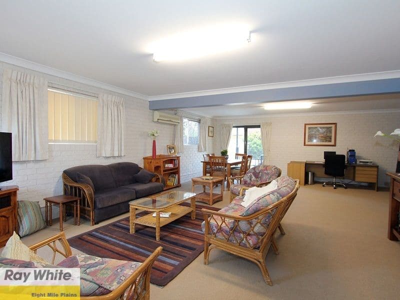 10 Cressbrook Street, EIGHT MILE PLAINS QLD 4113, Eight Mile Plains - Thumbnail 3