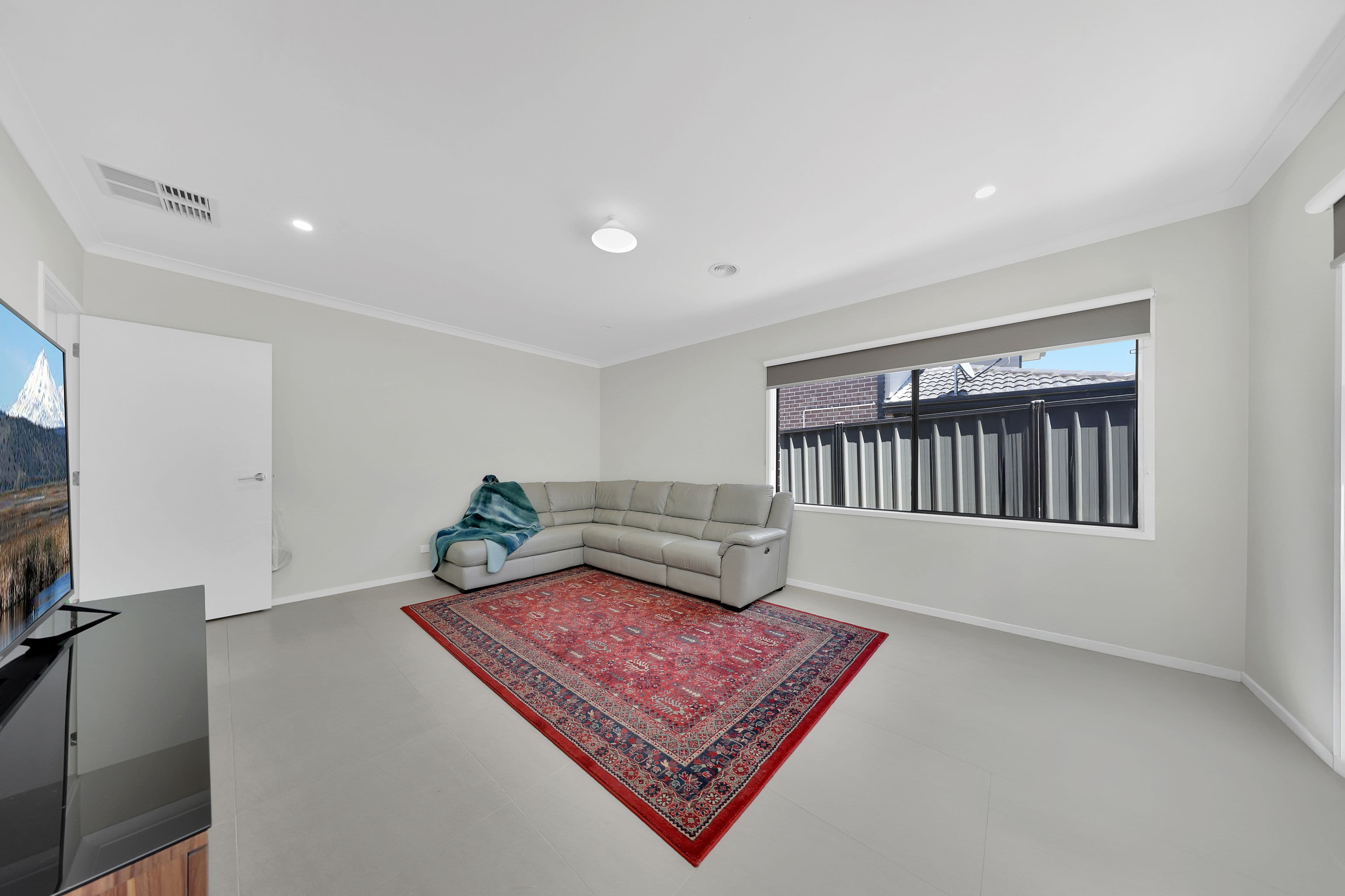 6 Porepunkah Street, Mernda VIC 3754, Mernda - Thumbnail 8