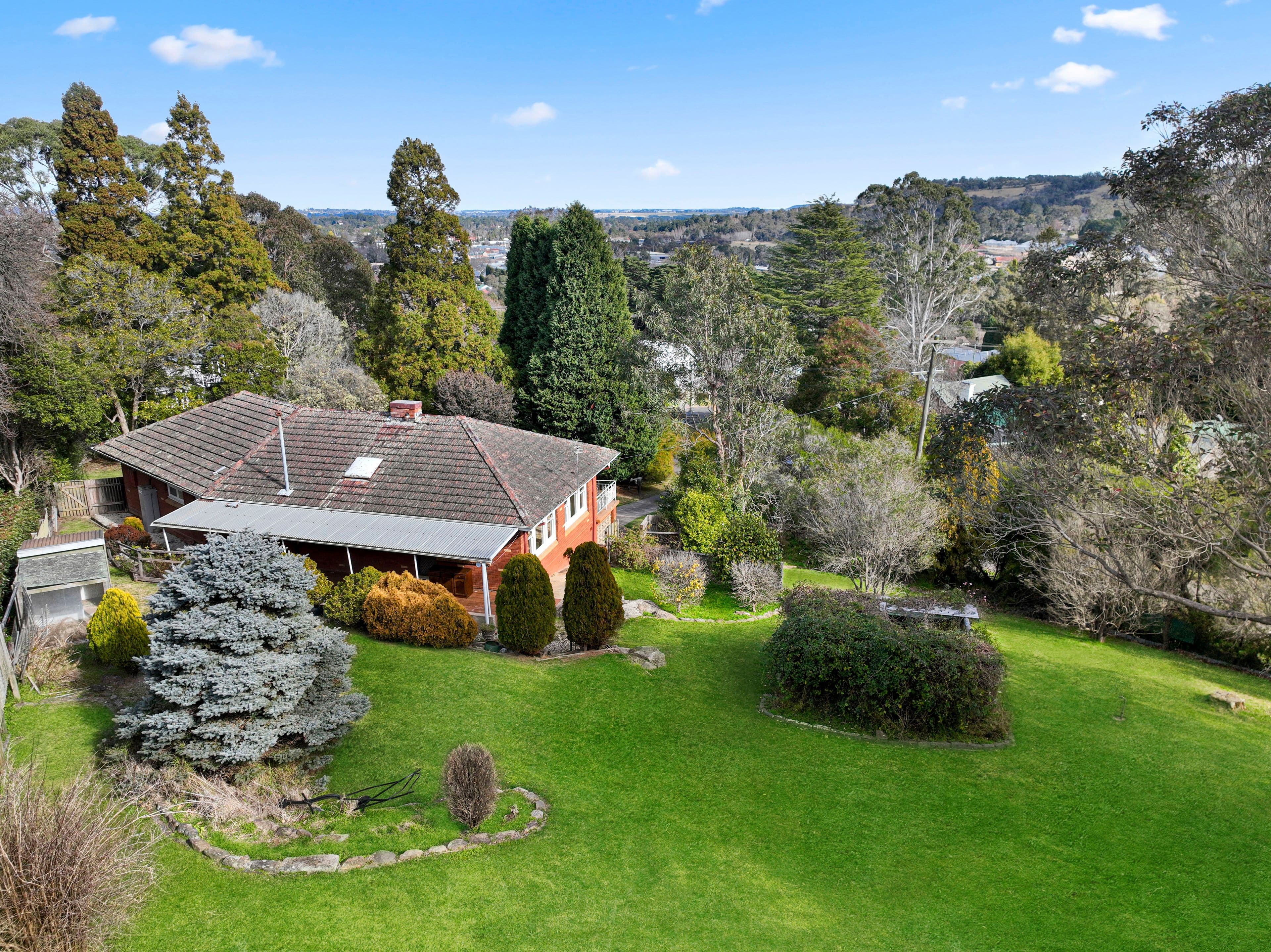 26 Cliff Street, Bowral NSW 2576, Bowral - Image 1