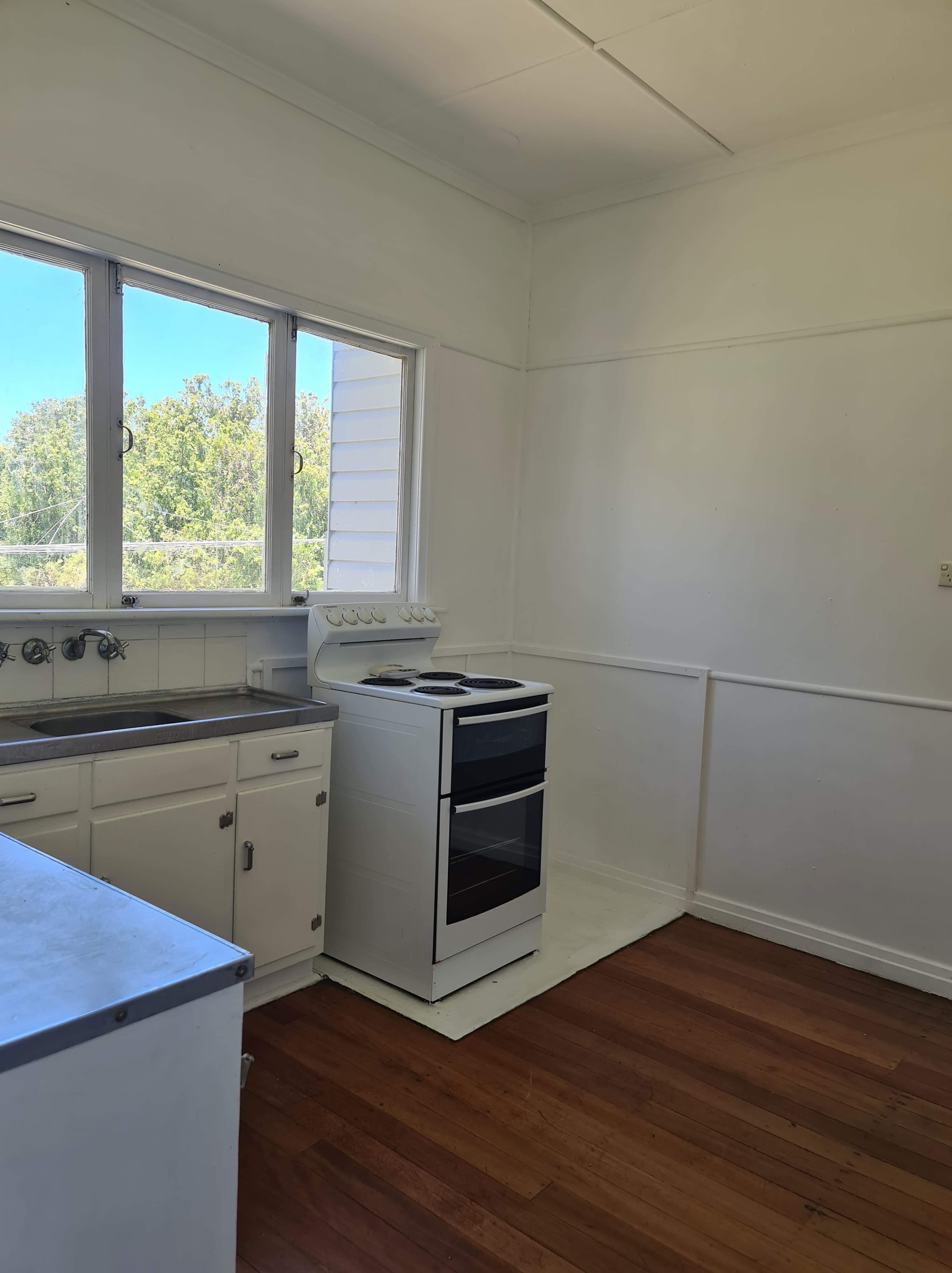 4 Mogridge Street, Warwick QLD 4370, Warwick - Thumbnail 3