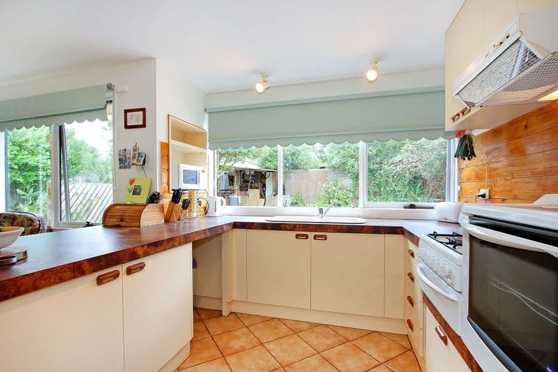 6 Warilda Court, MORNINGTON VIC 3931, Mornington - Thumbnail 5