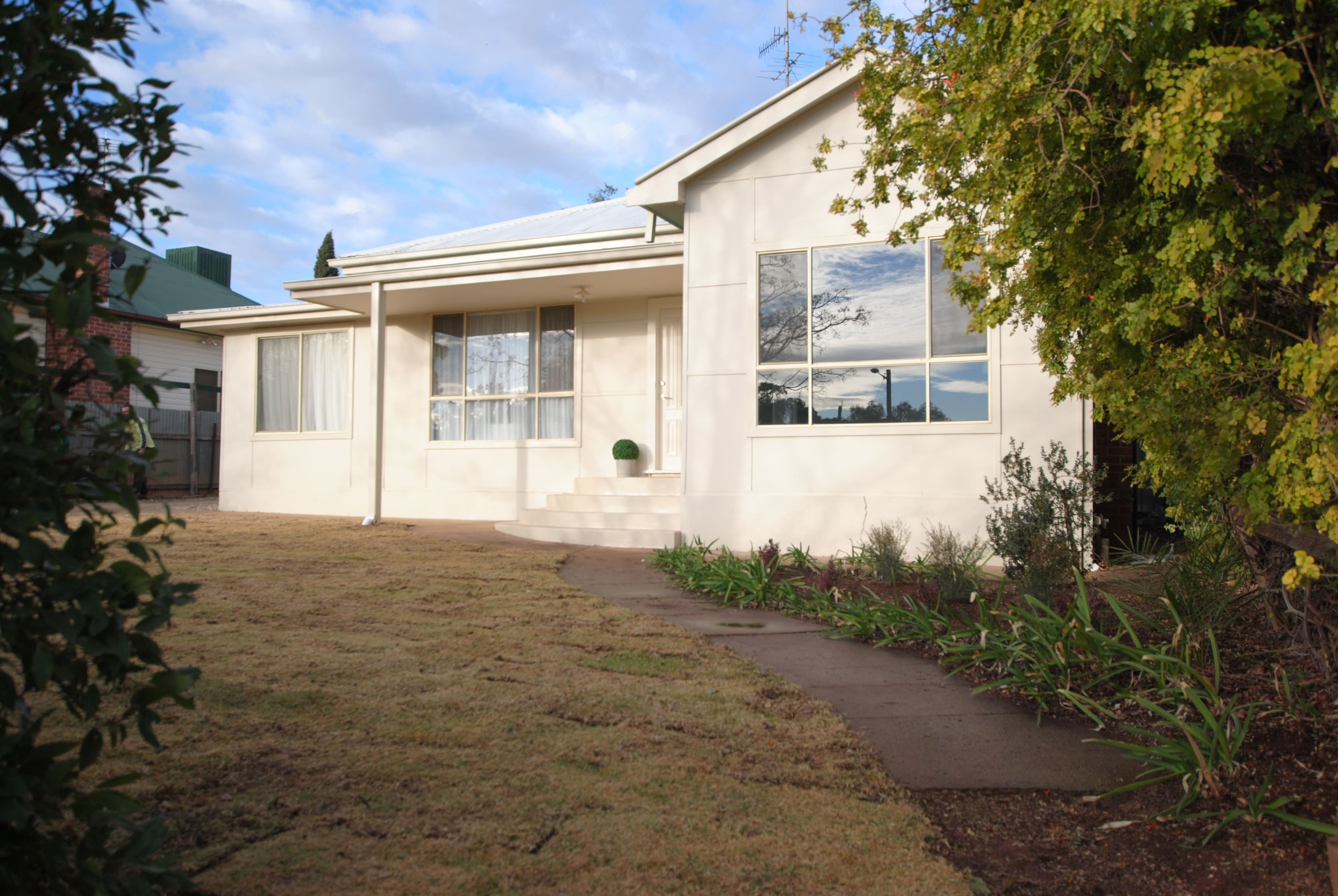 3 Konoa Street, Griffith - Image 1