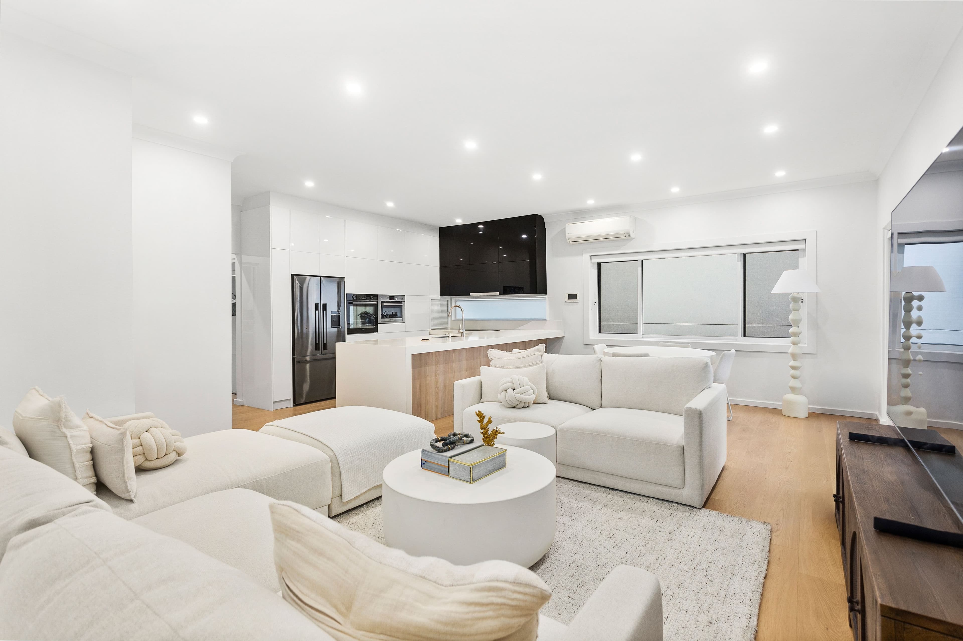 14 Centre Street, Blakehurst NSW 2221, Blakehurst - Thumbnail 3