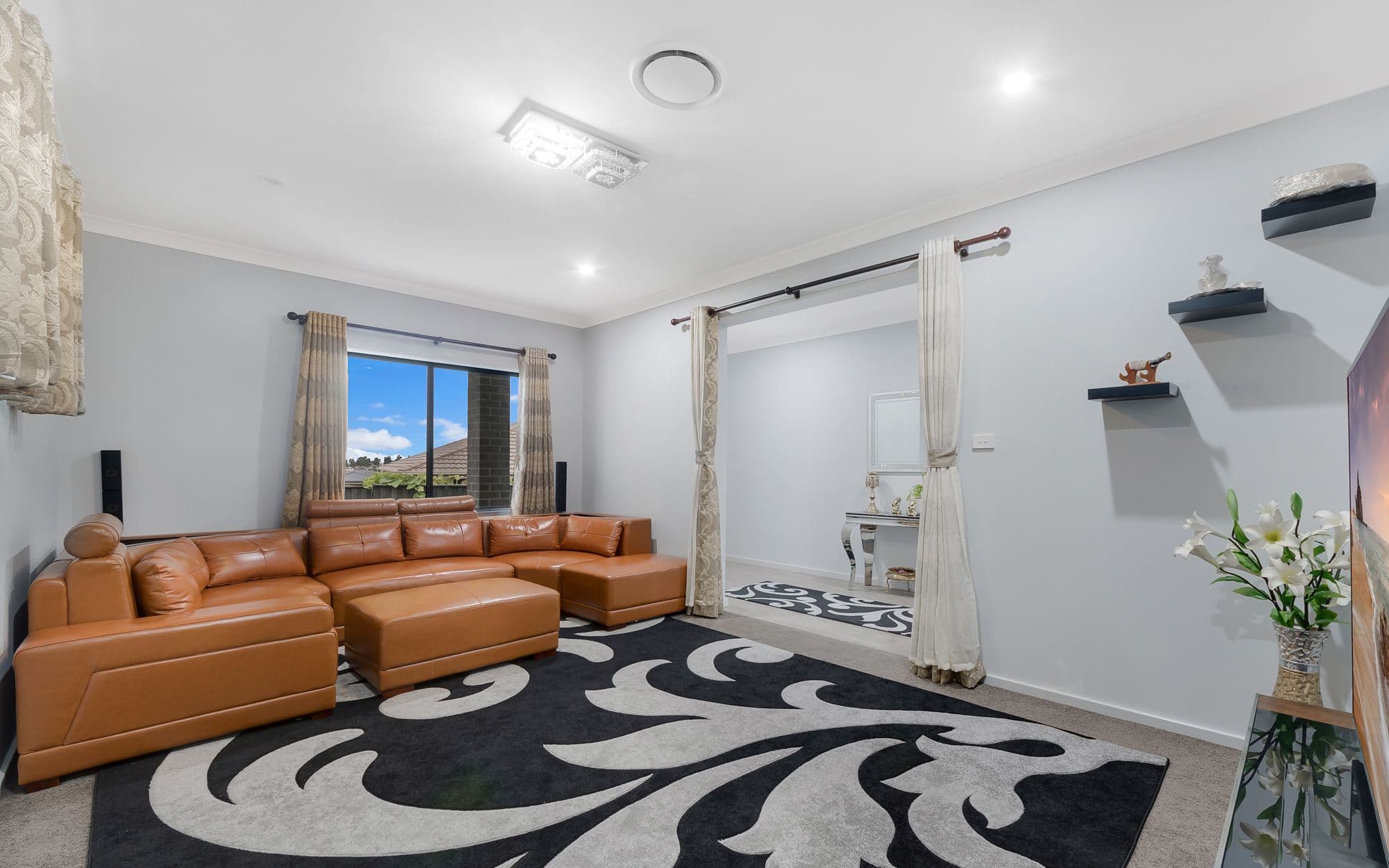 4 Pilot Close, Minto NSW 2566, Minto - Thumbnail 2