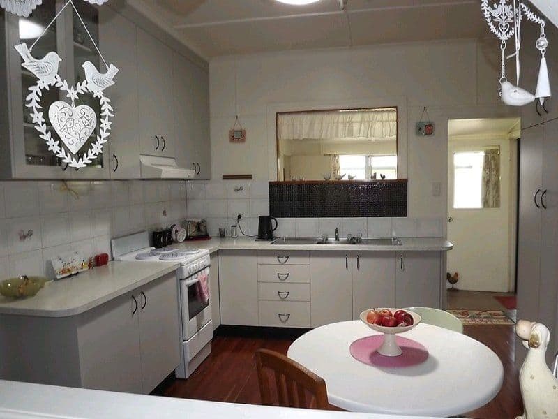 32 James Street, CROWS NEST QLD 4355, Crows Nest - Thumbnail 3
