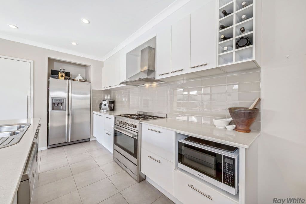 15 Champagne Crescent, Yarrawonga VIC 3730, Yarrawonga - Thumbnail 8