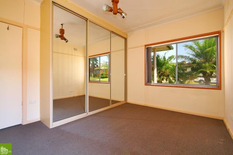 29 Stuart Road, WARRAWONG NSW 2502, Warrawong - Thumbnail 5