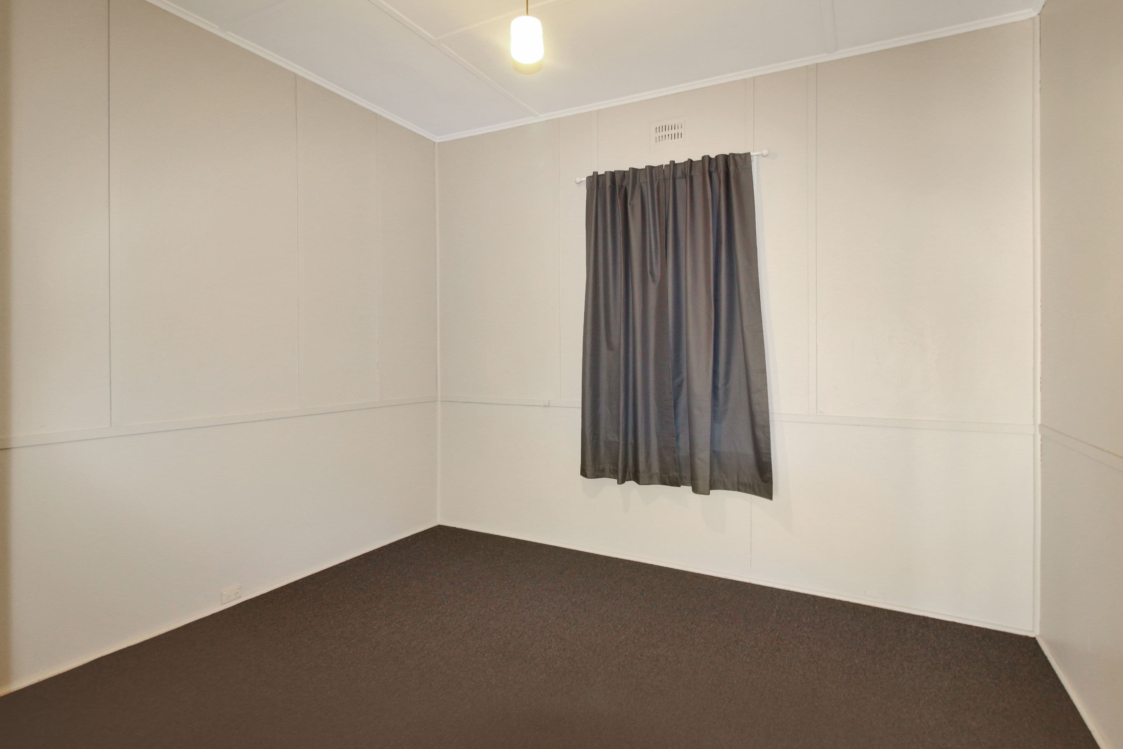 207 Sixteenth Street, Renmark SA 5341, Renmark - Thumbnail 6