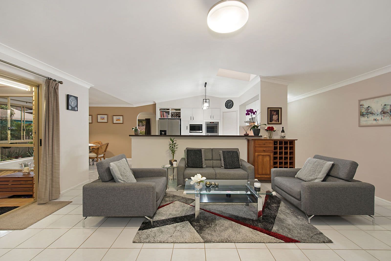 9 Robynne Place, Kuraby QLD 4112, Kuraby - Thumbnail 2
