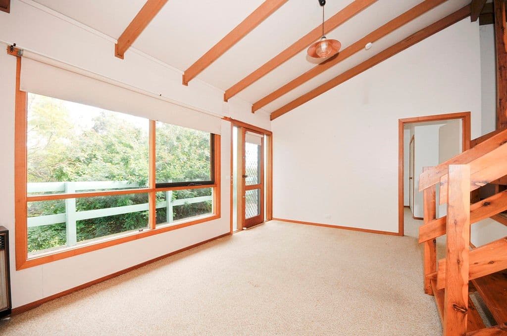 81 MEADOWGATE Drive, CHIRNSIDE PARK VIC 3116, Chirnside Park - Thumbnail 2