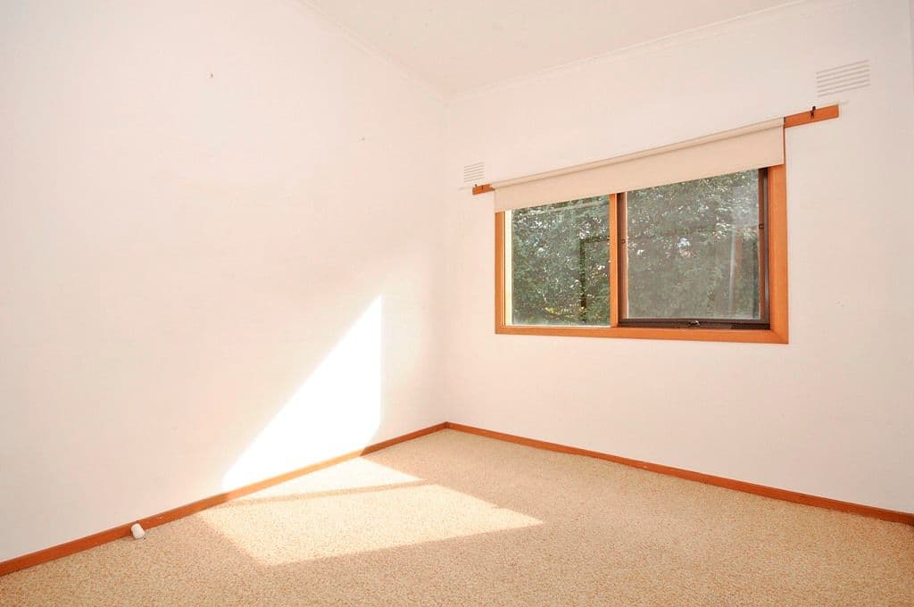 81 MEADOWGATE Drive, CHIRNSIDE PARK VIC 3116, Chirnside Park - Thumbnail 8