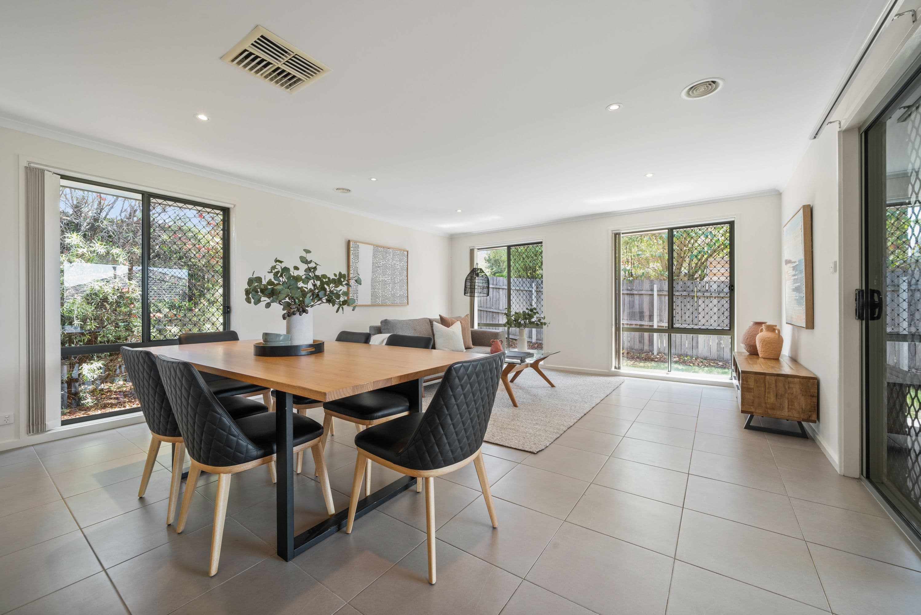 14 Thea Astley Crescent, Franklin ACT 2913, Franklin - Thumbnail 3