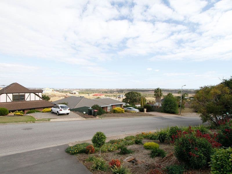 8 Marelle Way, NOARLUNGA DOWNS SA 5168, Noarlunga Downs - Thumbnail 2