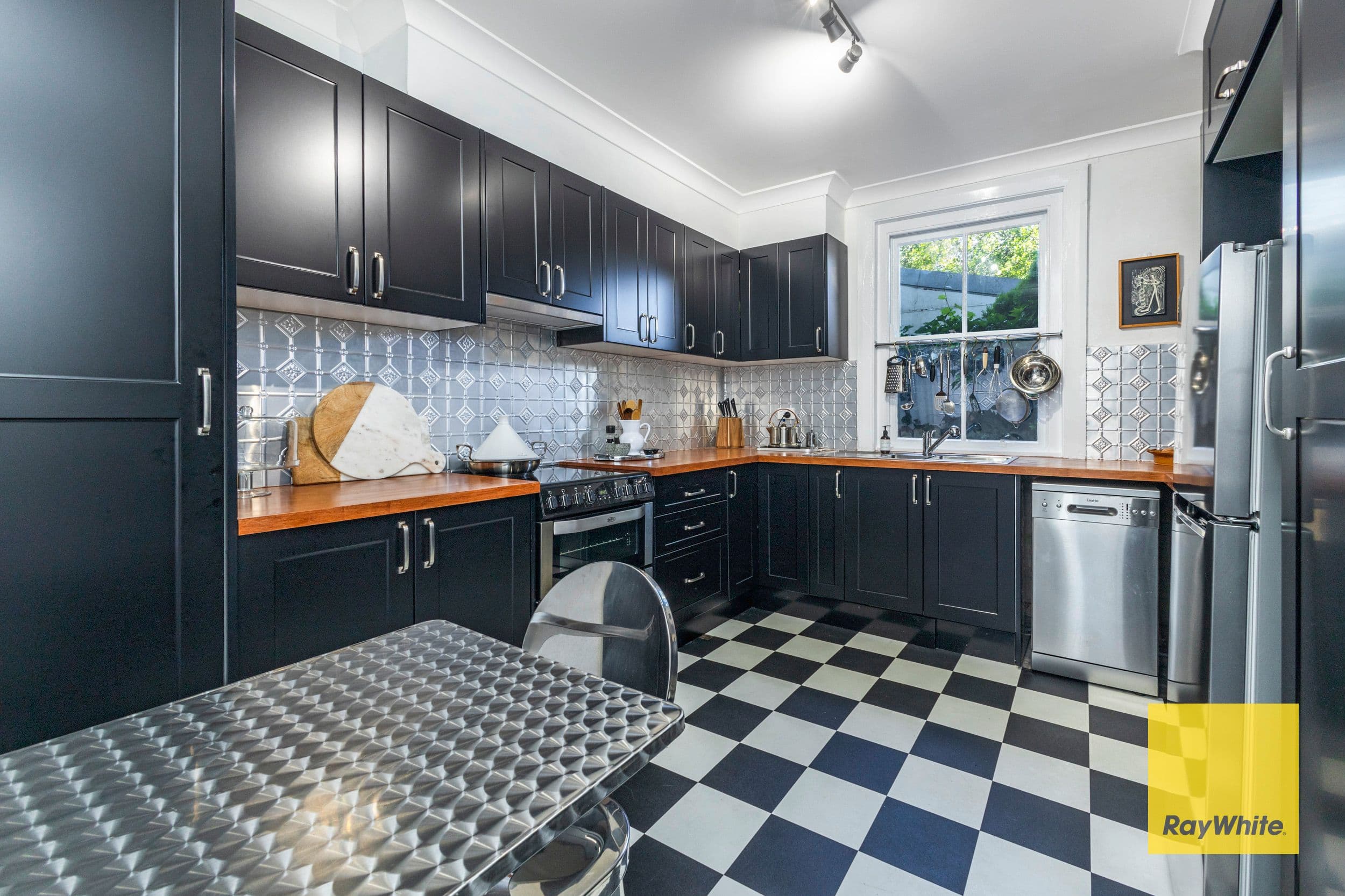 11 Guy Street, Lithgow NSW 2790, Morts Estate - Thumbnail 5