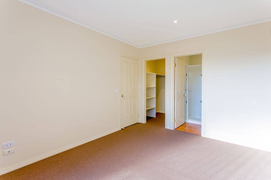 9 Jolley Rise, Melton West VIC 3337, Melton West - Thumbnail 3