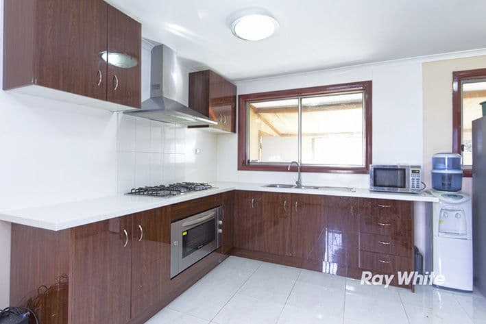 146 Bloomfield Road, KEYSBOROUGH VIC 3173, Keysborough - Thumbnail 2