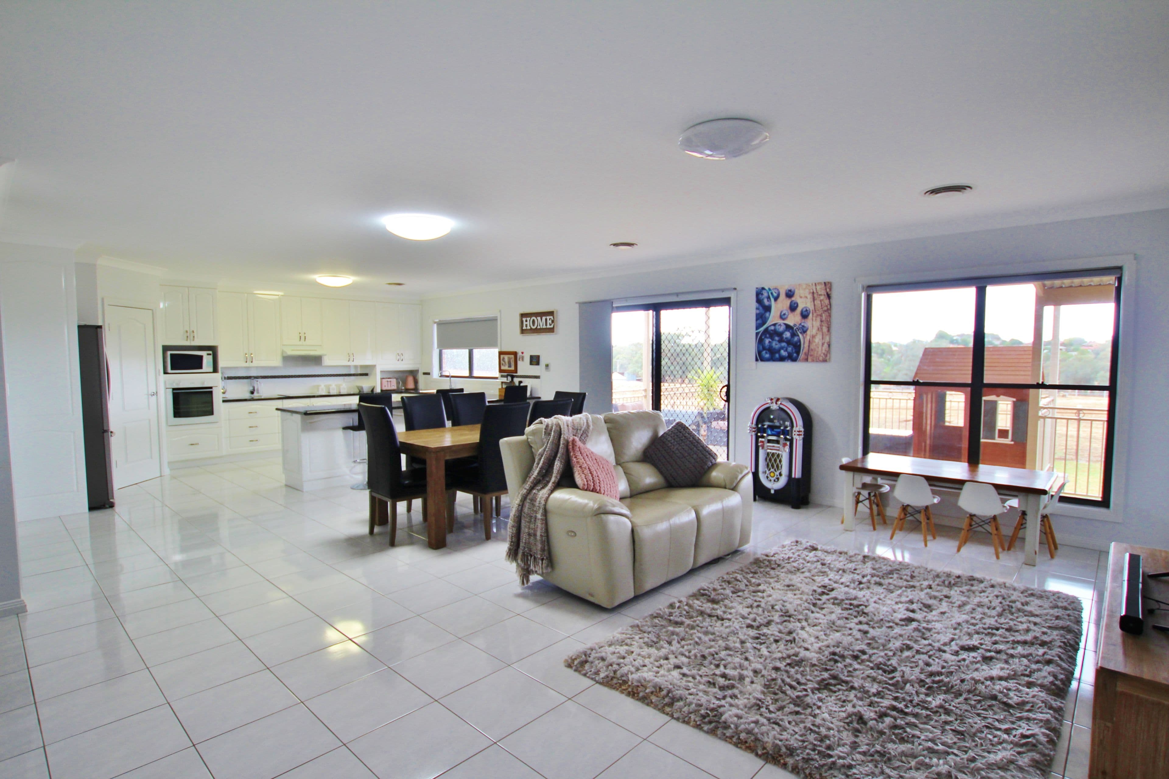 158 Willawong Street, Young NSW 2594, Young - Thumbnail 5