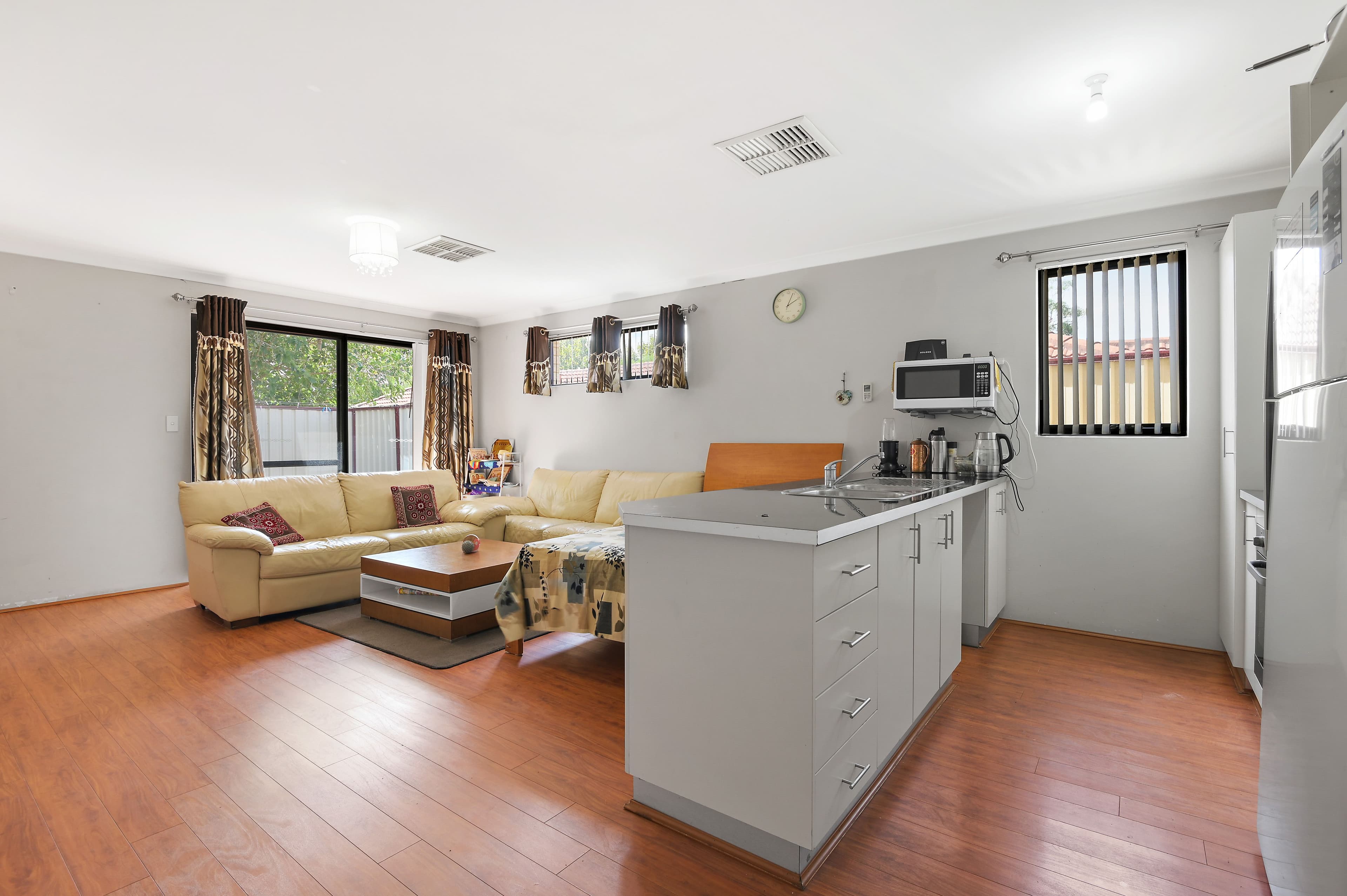 10 Hartley Street, Gosnells WA 6110, Gosnells - Thumbnail 4