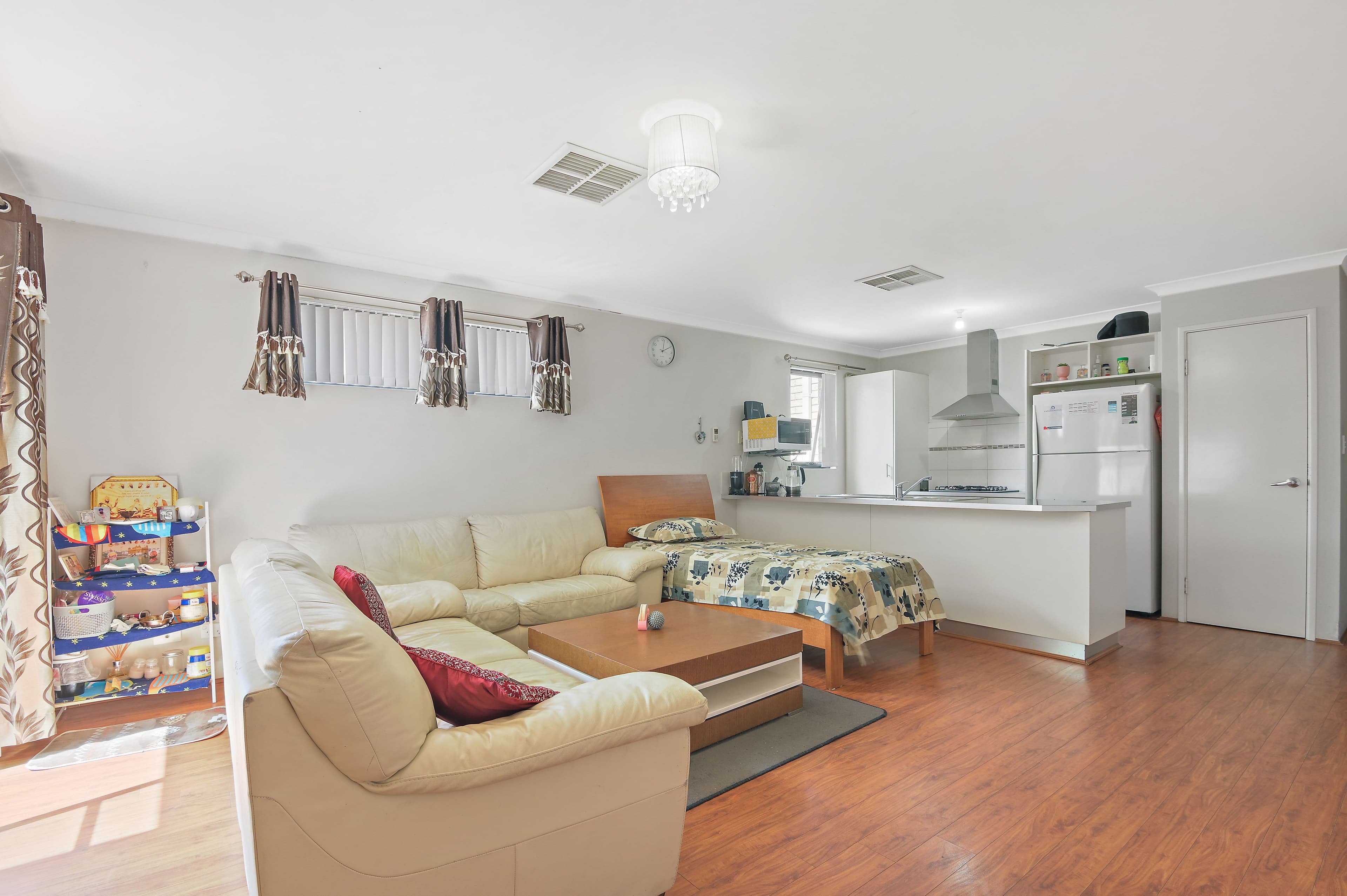10 Hartley Street, Gosnells WA 6110, Gosnells - Thumbnail 5