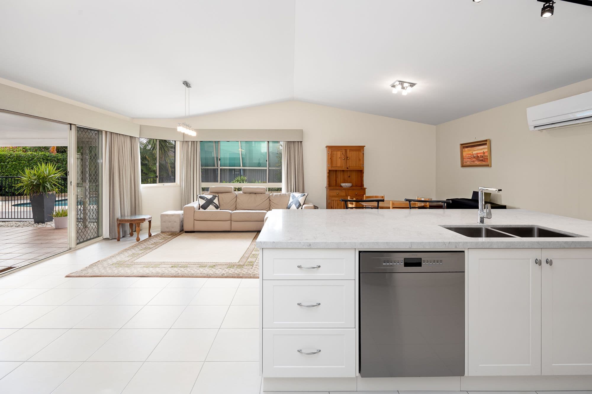 209 Ashmole Road, Newport QLD 4020, Newport - Thumbnail 6
