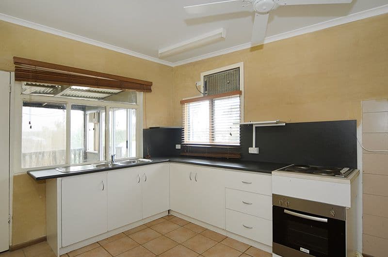11 Sunnyside Road, SUNNYSIDE SA 5253, Sunnyside - Thumbnail 4