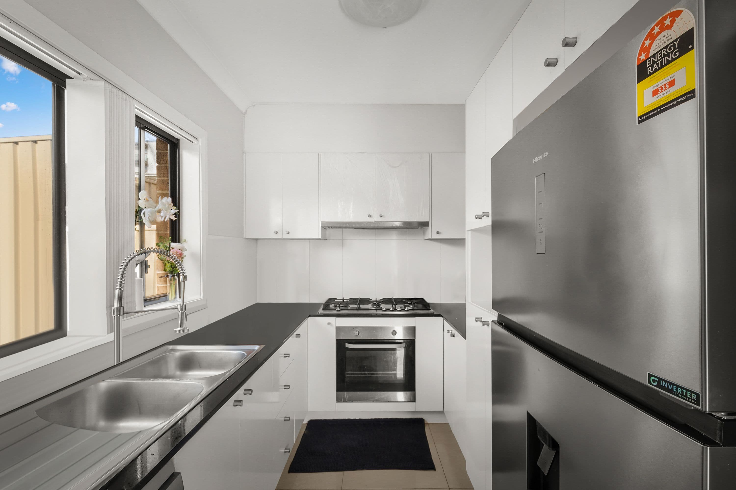 1/2-4 Newton Road, Blacktown NSW 2148, Blacktown - Thumbnail 3