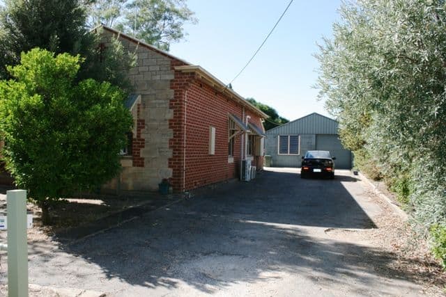 6 Burton Street, CLARE SA 5453, Clare - Thumbnail 2